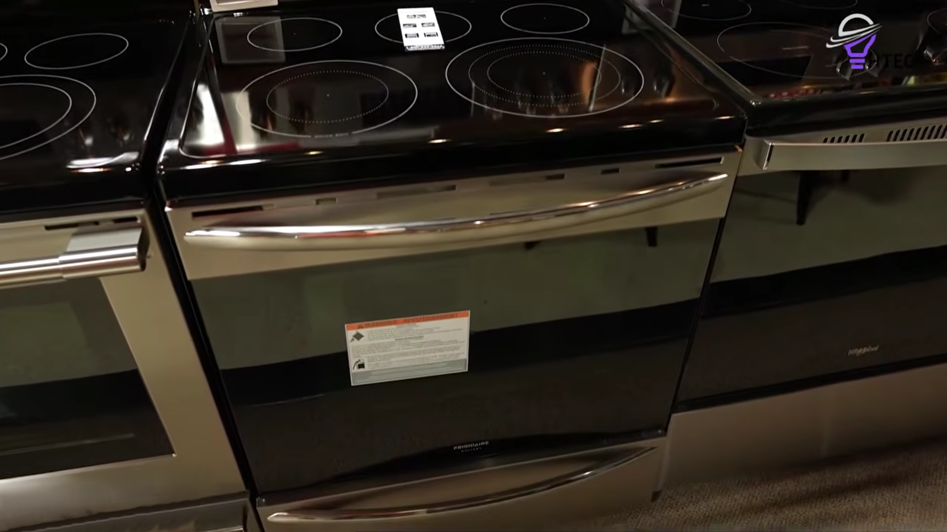 Electric Ovens Image #1